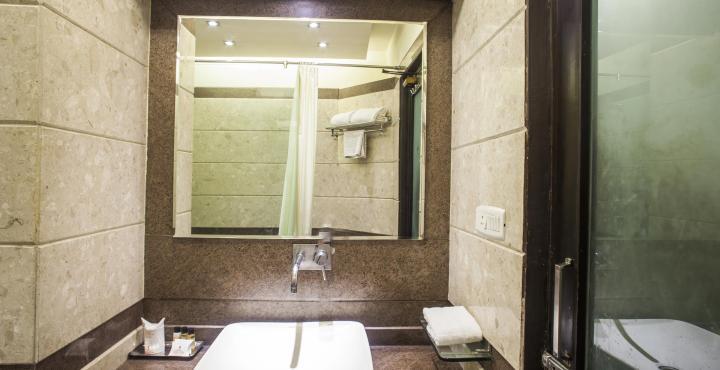 Hotel Maharaja Regency Ludhiana Extérieur photo