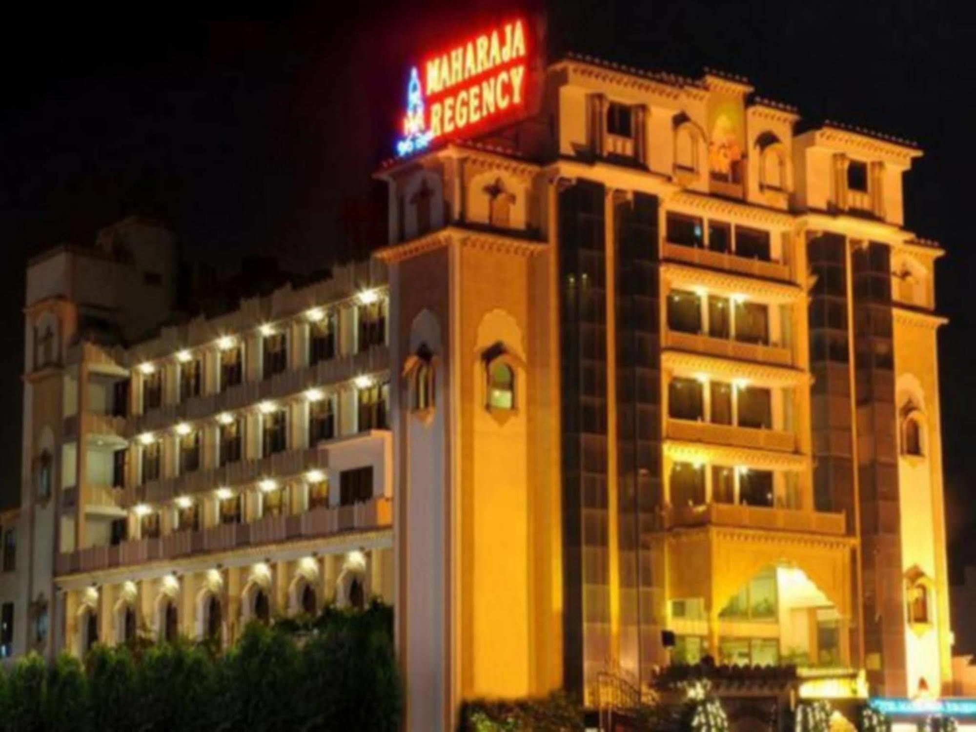Hotel Maharaja Regency Ludhiana Extérieur photo